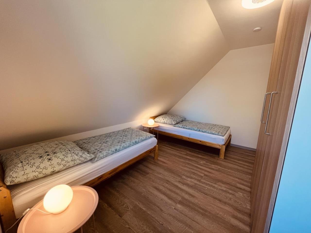Holmblick - Boddenblick, Balkon, 2 Schlafzimmer, 4 Personen 보른 외부 사진